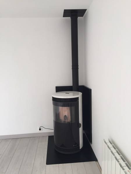 Poêle à granulés Ecoforest Paris nacré à Notre dame de bliquetuit