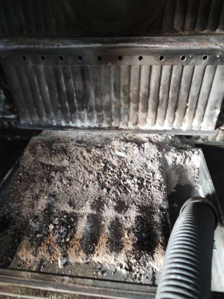 Ramonage poêle à bois secteur Doudeville en Seine-Maritime : entretien annuel d'un conduit de chauffage bois