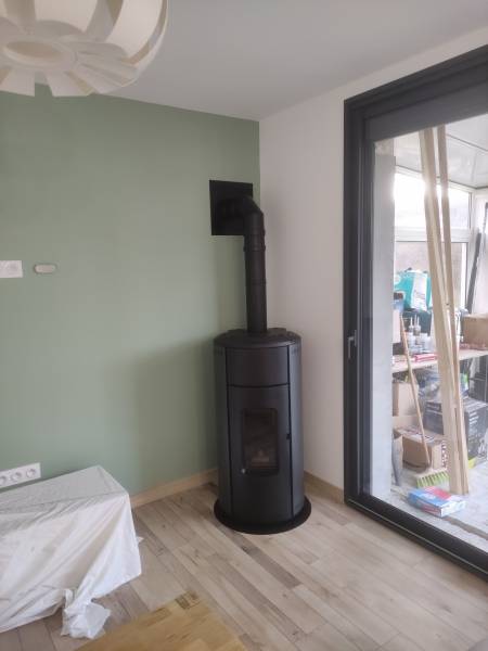 Poêle à granulés de marque RED modèle KUNAL