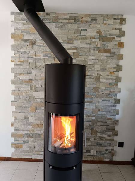 Installation avec aide de l'état d'un poêle à bois avec accumulation de chaleur à Fécamp 76